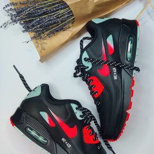 Nike Air Max 90 Black Bright Crimson Glacier Ice (GS) Sz 8*